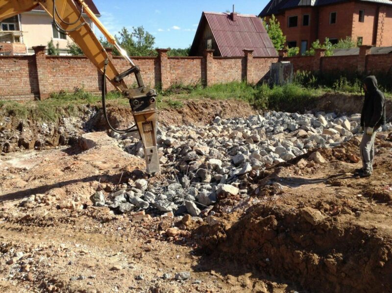 Отдам Остатки фундамента/перекрытий